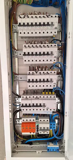 Zakład Instalacji i Pomiarów Elektrycznych Janusz Pasera, Krzysztof Pasera - instalacje usługi elektryczne Bydgoszcz